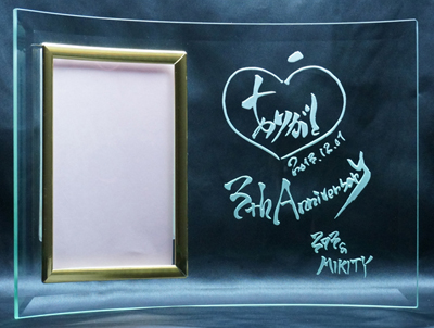 �����L�O���@3���N�@�v���[���g�@�t�H�g�t���[���@�L�O�i