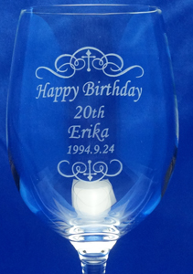 20�Βa�����j���@�v���[���g�@���C���O���X